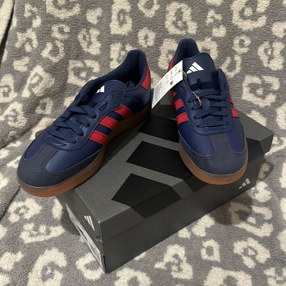 adidas Shoes - Authentic Adidas The Velosamba Vegan 👟 Sneakers 👟 New 🆕 & Never Worn 😍